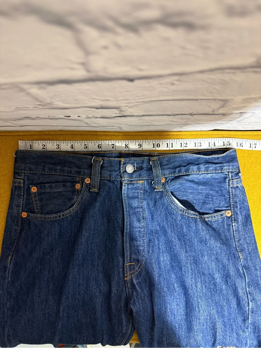 Men’s Levi’s 501 Blue Jeans, Size 31x28